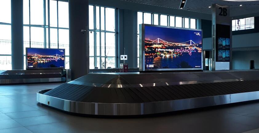 伊斯坦布爾機(jī)場(chǎng)廣告